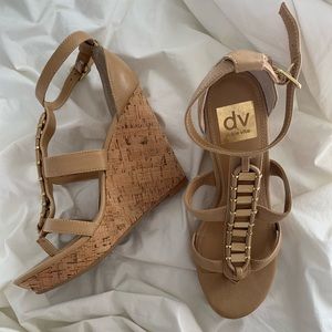✨Dolce Vita Nude Strappy Wedges✨